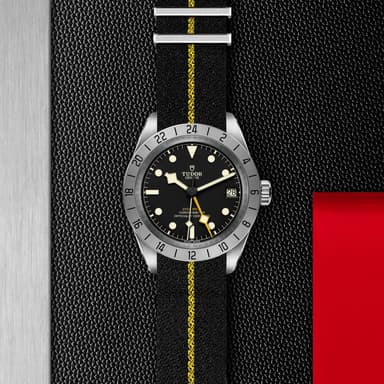 TUDOR Black Bay Pro thumbnail 5